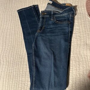 Size 7 Long Super Skinny Hollister Brand Jeans